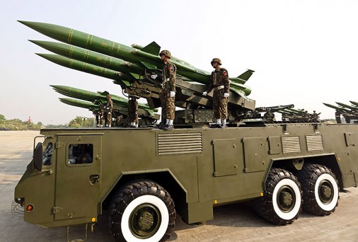 Myanmar-Defile-014