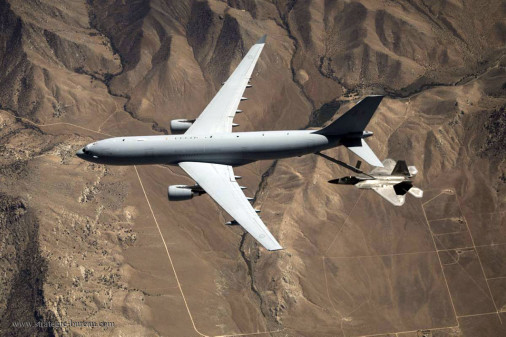 KC-30A_ravitaillement_F-22_A101