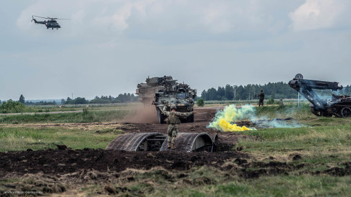 Stryker_ICV_Dragoon_8x8_USA_A405_M1126
