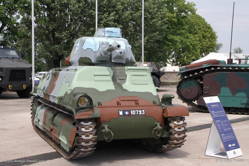 Arquus_Garchizy_A108_Somua_S35