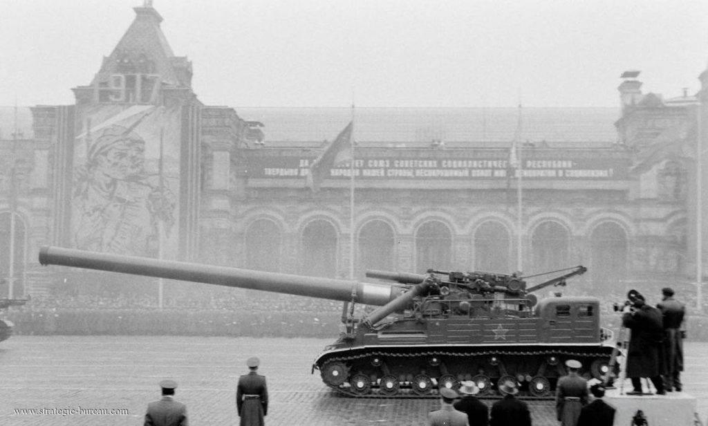 1957 : 2B1 Oka – Systèmes d’armes