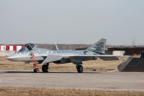 Su-57_Felon_chasseur_Russie_2025_A102