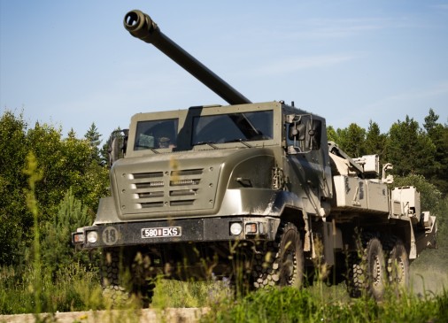Caesar_artillerie_155mm_Estonie_2025_A101