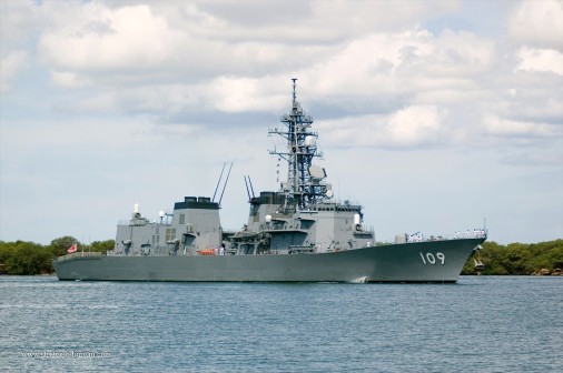 Classe_Murasame_destroyer_Japon_001_Ariake_DD109